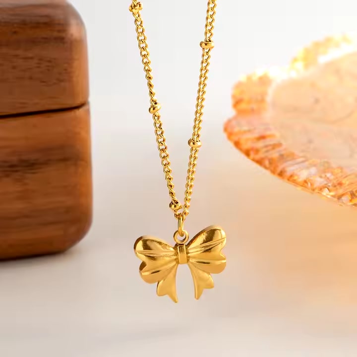 Bow Pendant Necklace